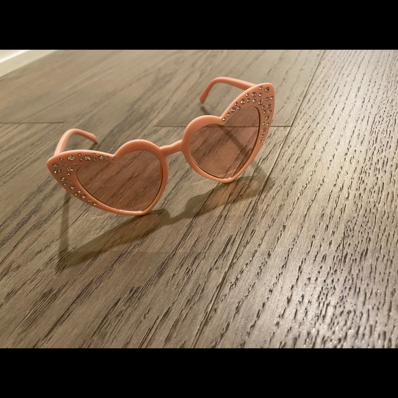 Kids Sunglasses - Picture 2 of 4